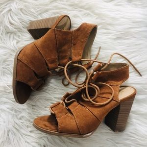 Sale!! Kenneth Cole Lace Up Booties - image 1